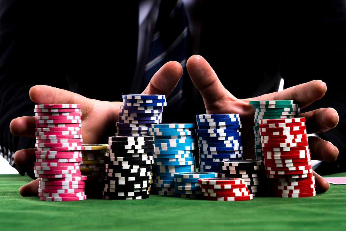 Casino trực tuyến tặng tiền là thật hay giả?