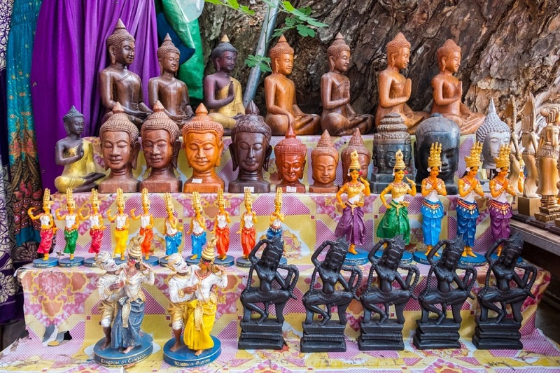 Đi Campuchia nên mua gì? 15 đặc sản Campuchia làm quà nổi tiếng nhất - ALONGWALKER