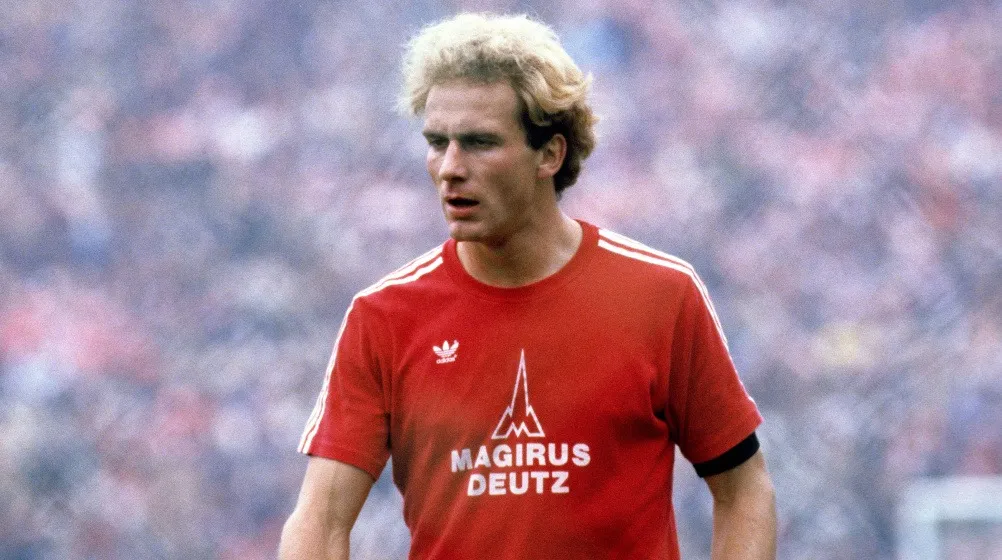 Karl-Heinz Rummenigge Là Ai? – Chi Tiết Về Cựu Cầu Thủ Người Đức