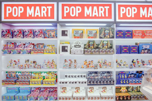 Pop Mart là gì? Giải mã những món đồ chơi Pop Mart đang khiến giới trẻ phát cuồng