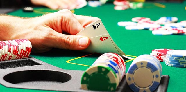 5 Điều Không Nên Làm Khi Chơi Poker Mà Bạn Cần Biết