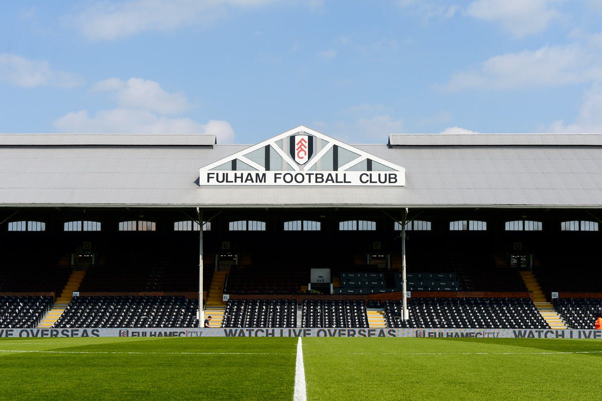 Chuyến tham quan sân vận động Fulham FC cho một người - Virgin Experience Days