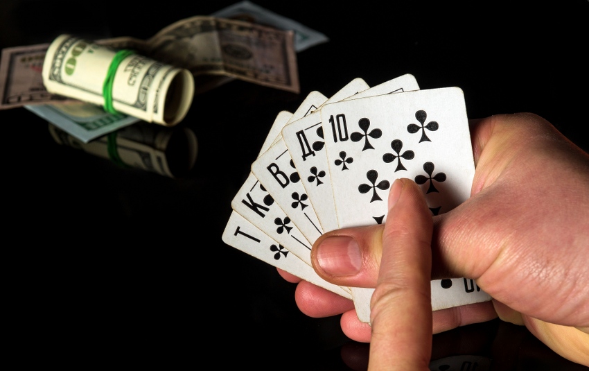 Bluff Là Gì? Các Trường Hợp Nên Sử Dụng Bluff Và Những Lưu Ý