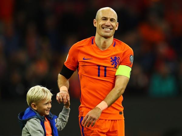 Tiểu sử cầu thủ Robben: Hành trình bóng đá đỉnh cao