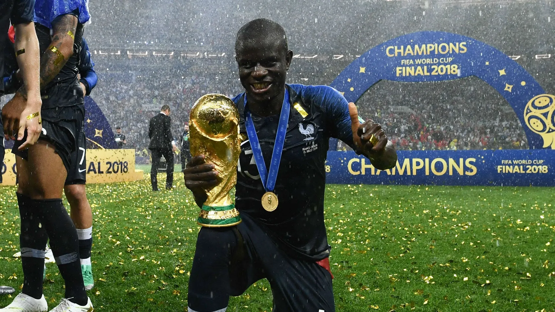 N’Golo Kante Là Ai? Sự Nghiệp Về Tiền Vệ Người Pháp